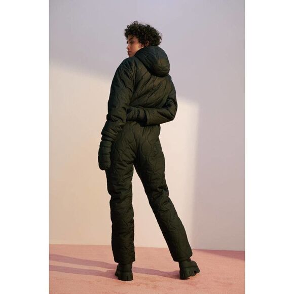 H&M Quilted Padded Ski Snowboarding Jumpsuit Romper One Piece Hooded New - Picture 4 of 9